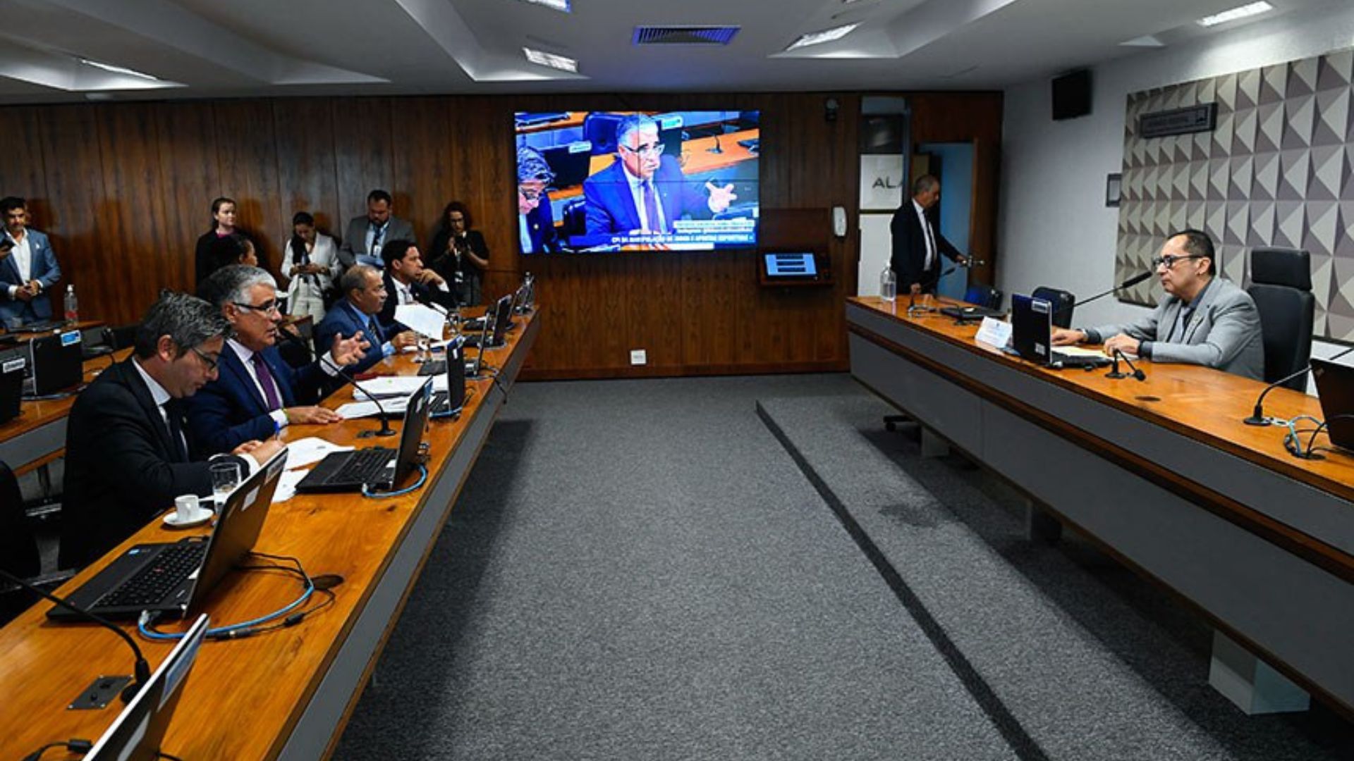 CPI DAS APOSTAS: representantes da CBF serão ouvidos na segunda (29). Marcos Oliveira /Agência Senado. Fonte: Agência Senado