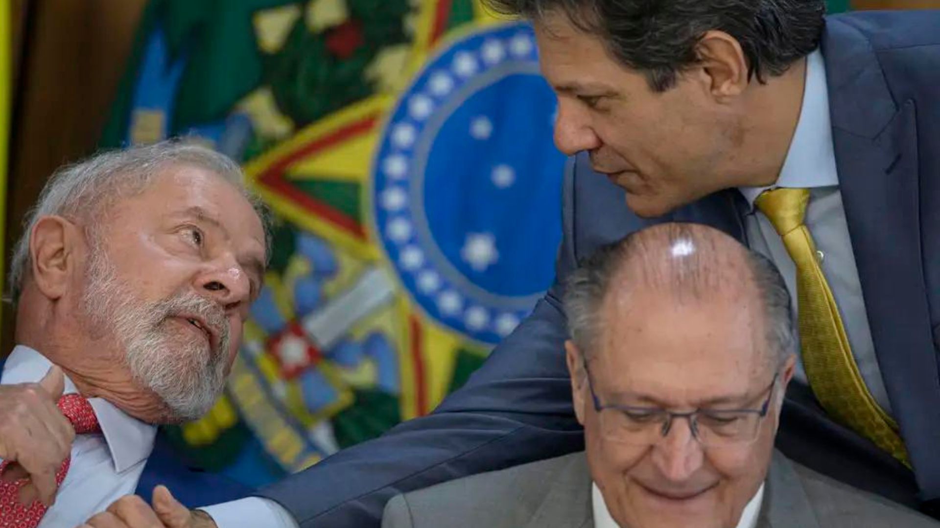 Lula cobra ministros e diz 'Haddad tem que deixar de ler livros e começar a dialogar com o Senado e Câmara'. Foto:Joédson Alves/Agência Brasil.