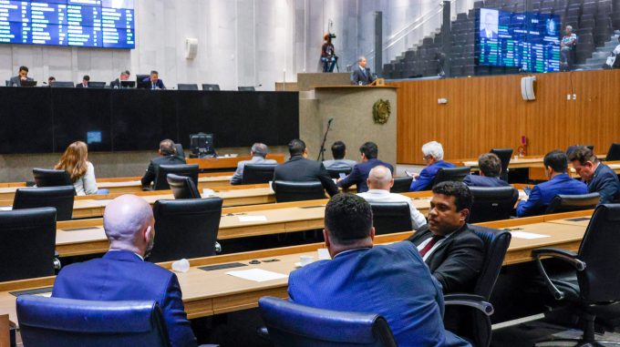 CONCURSO PM e CBMPE 2024 deputados repercutem denúncias de candidatos sobre erros no TAF