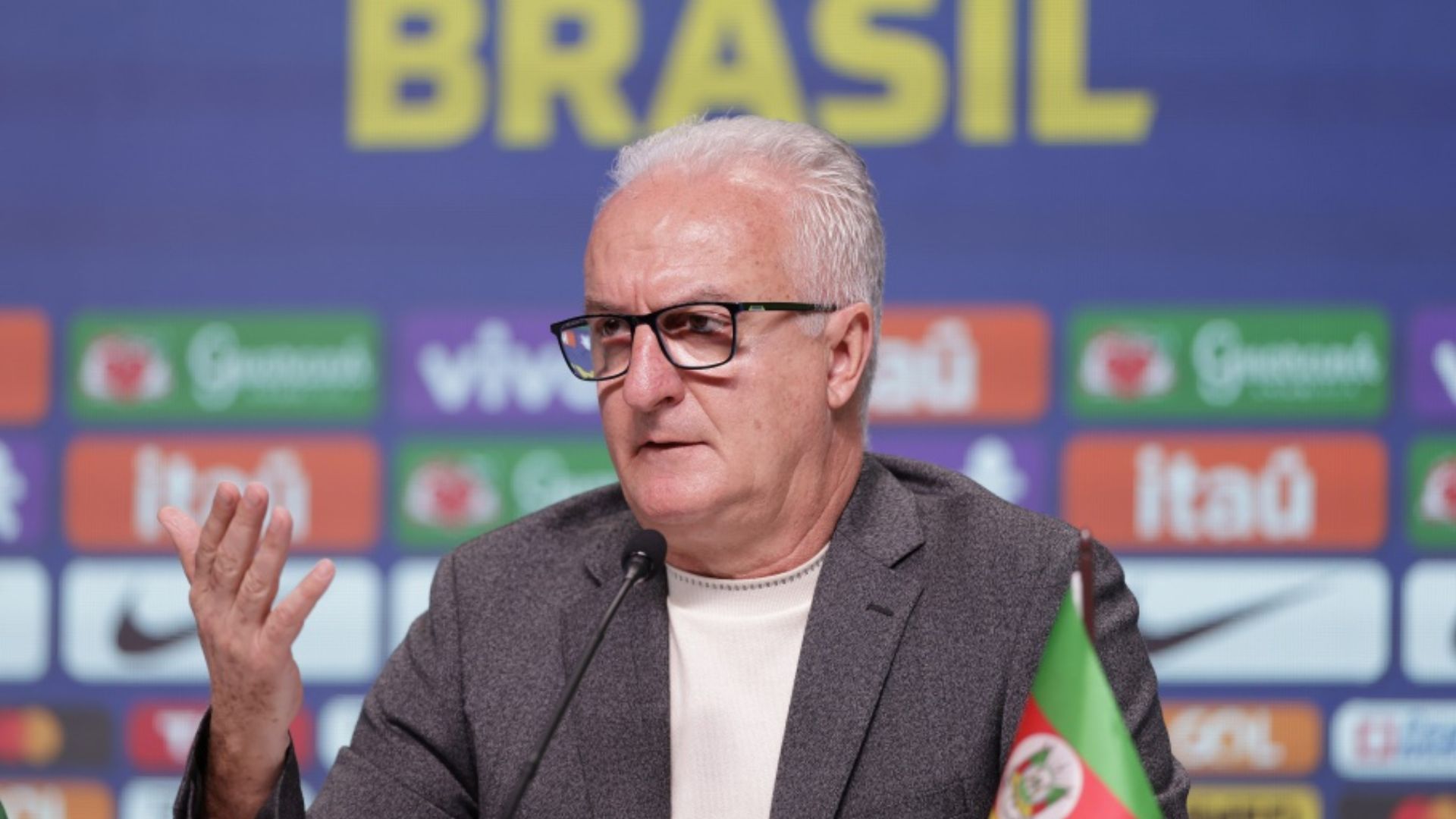 Sem Richarlison, Dorival convoca Seleção Brasileira para a Copa América; CONFIRA A LISTA