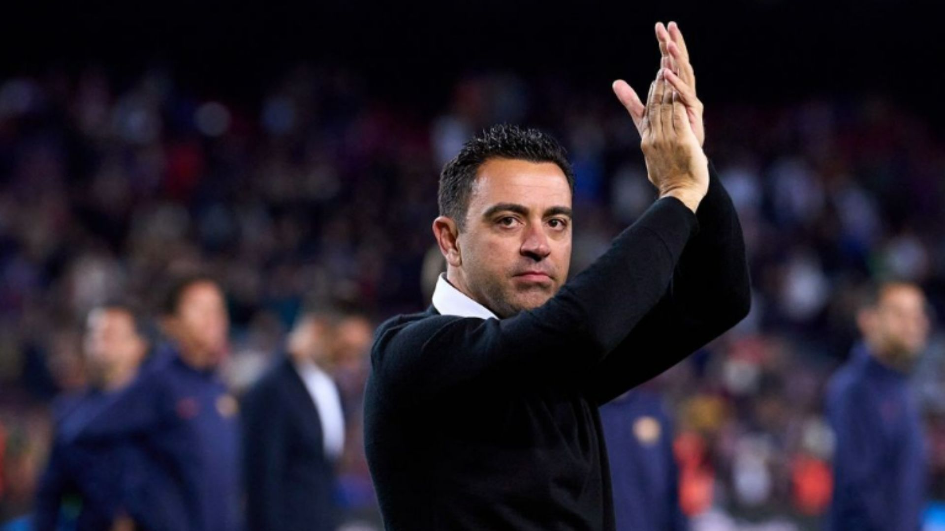 'Não é fácil deixar o clube de sua vida', diz Xavi após ser demitido do BARCELONA