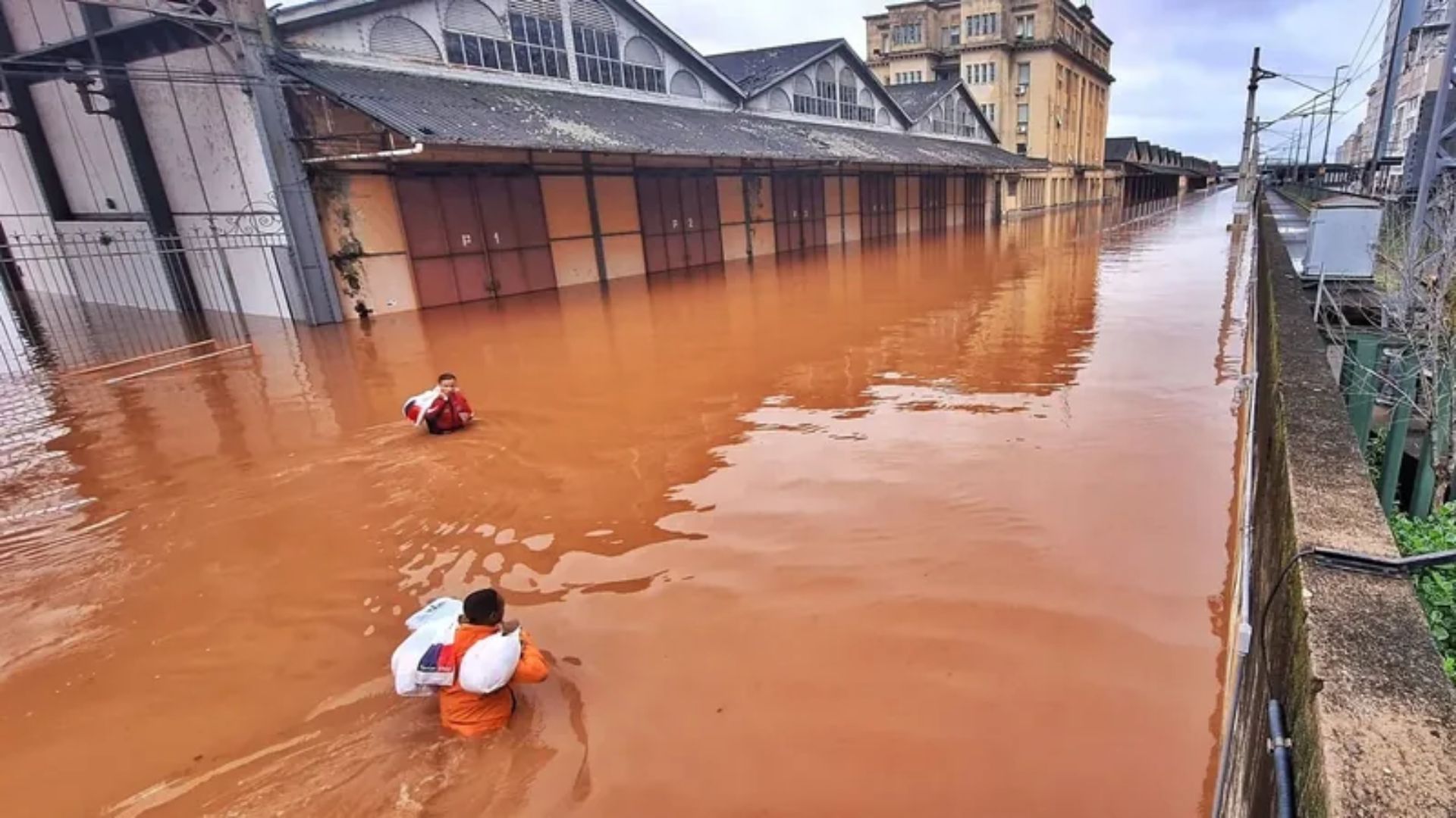 RIO GRANDE DO SUL aulas retornam nesta terça (7) em municípios menos afetados por enchentes