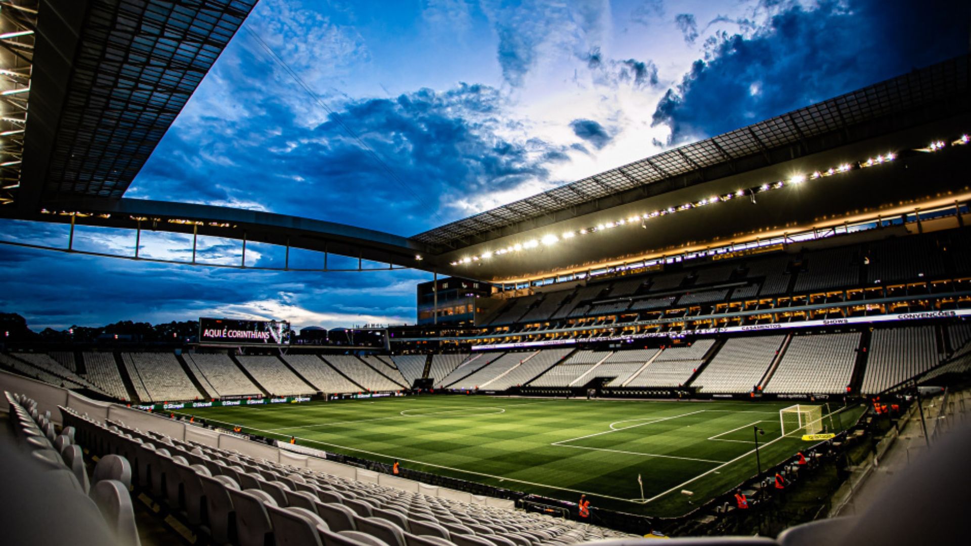 CORINTHIANS: estádio fica mais de 24h sem luz após 'defeito nas instalações'
