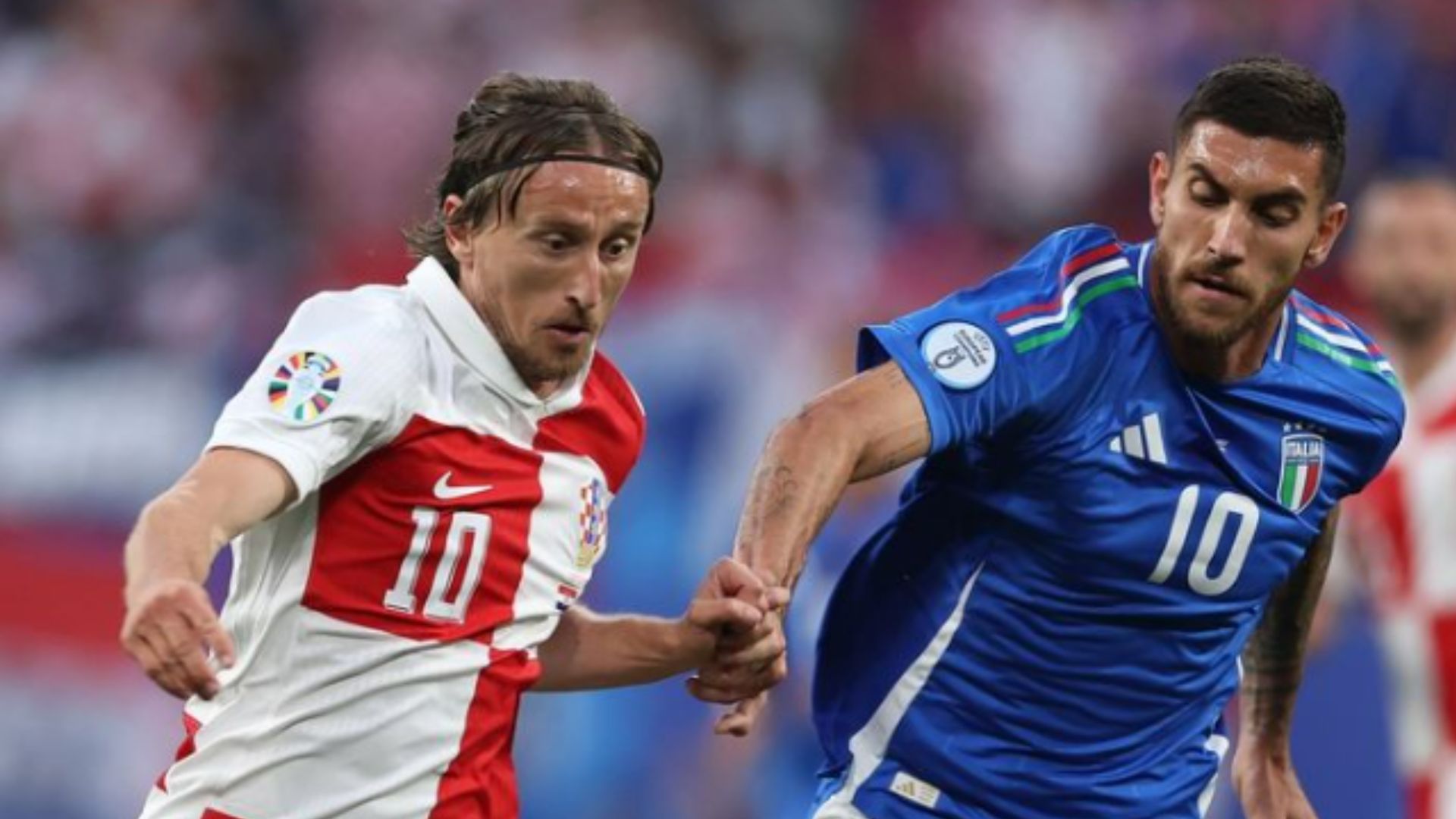 Briga entre torcedores da Itália e Croácia deixa quatro feridos após jogo da EUROCOPA