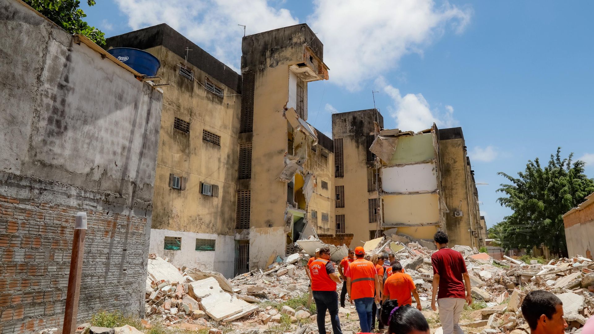 Donos de apartamentos em 431 prédios-caixão com alto risco de desabamento no Grande Recife serão indenizados. Foto: Roberto Stuckert Filho