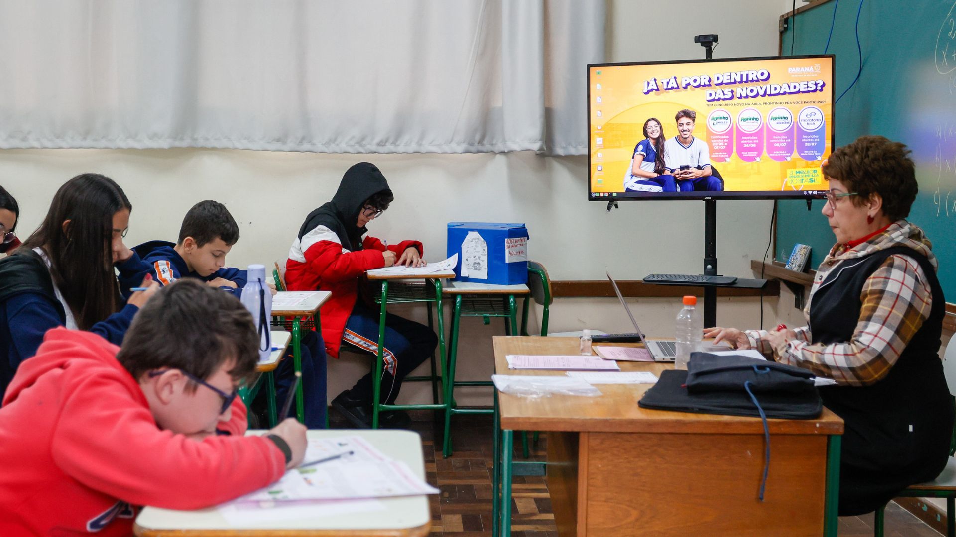 Governador sanciona lei que cria o programa Parceiro da Escola. Foto: Gabriel Rosa/AEN