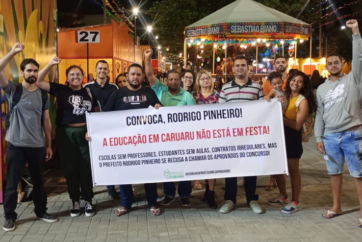Professores de Caruaru fazem protesto. Foto: Divulgação