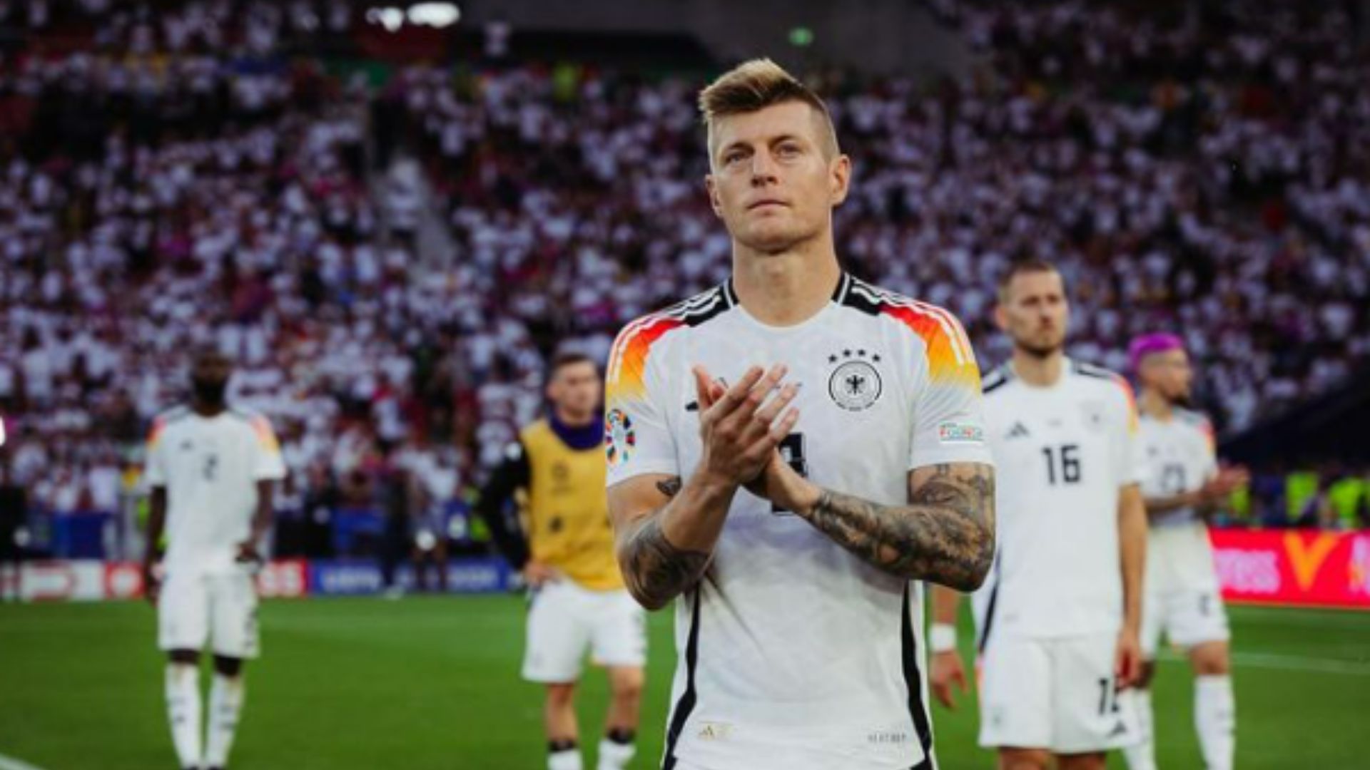 Toni Kroos se despede dos gramados e escreve carta emocionante aos fãs