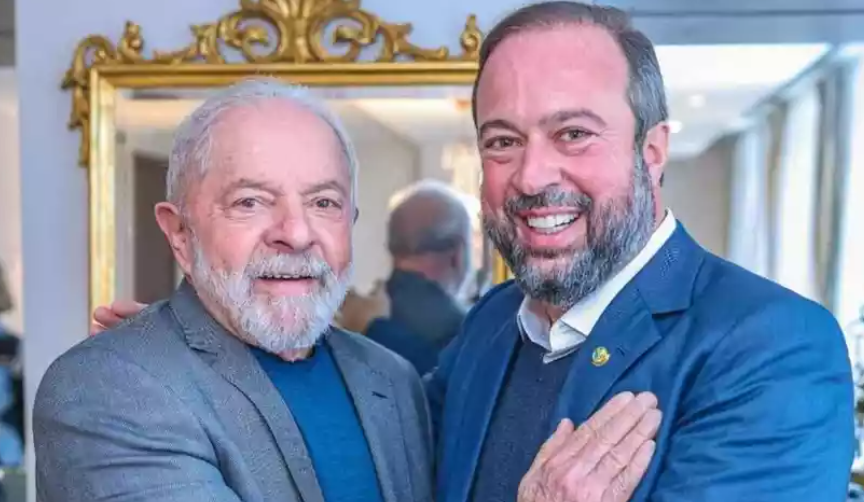 Ministro de Lula diz não ter o que esconder sobre sigilo de 100 anos