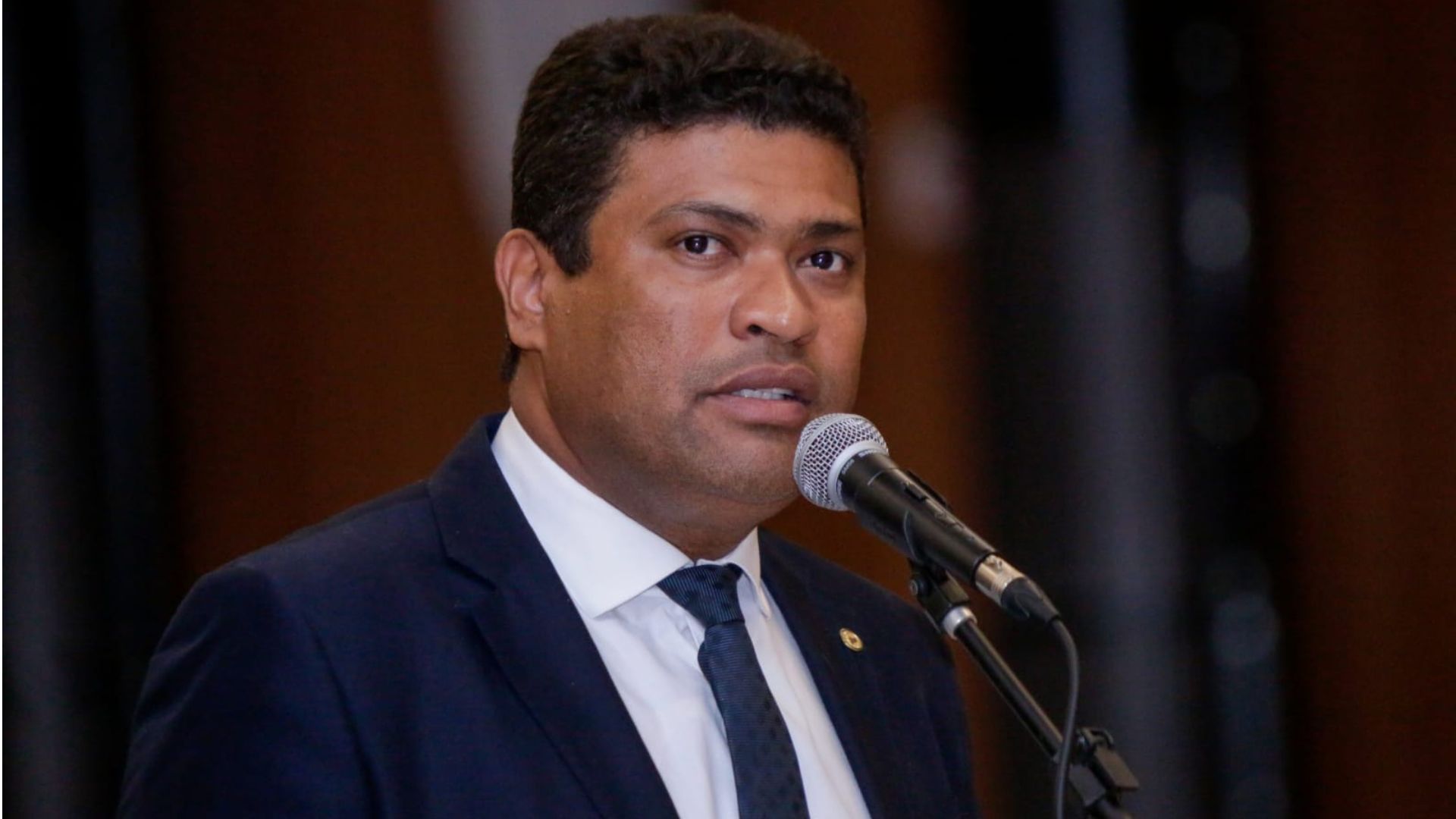 Joel da Harpa desiste de pré-candidatura para Prefeitura do Cabo.