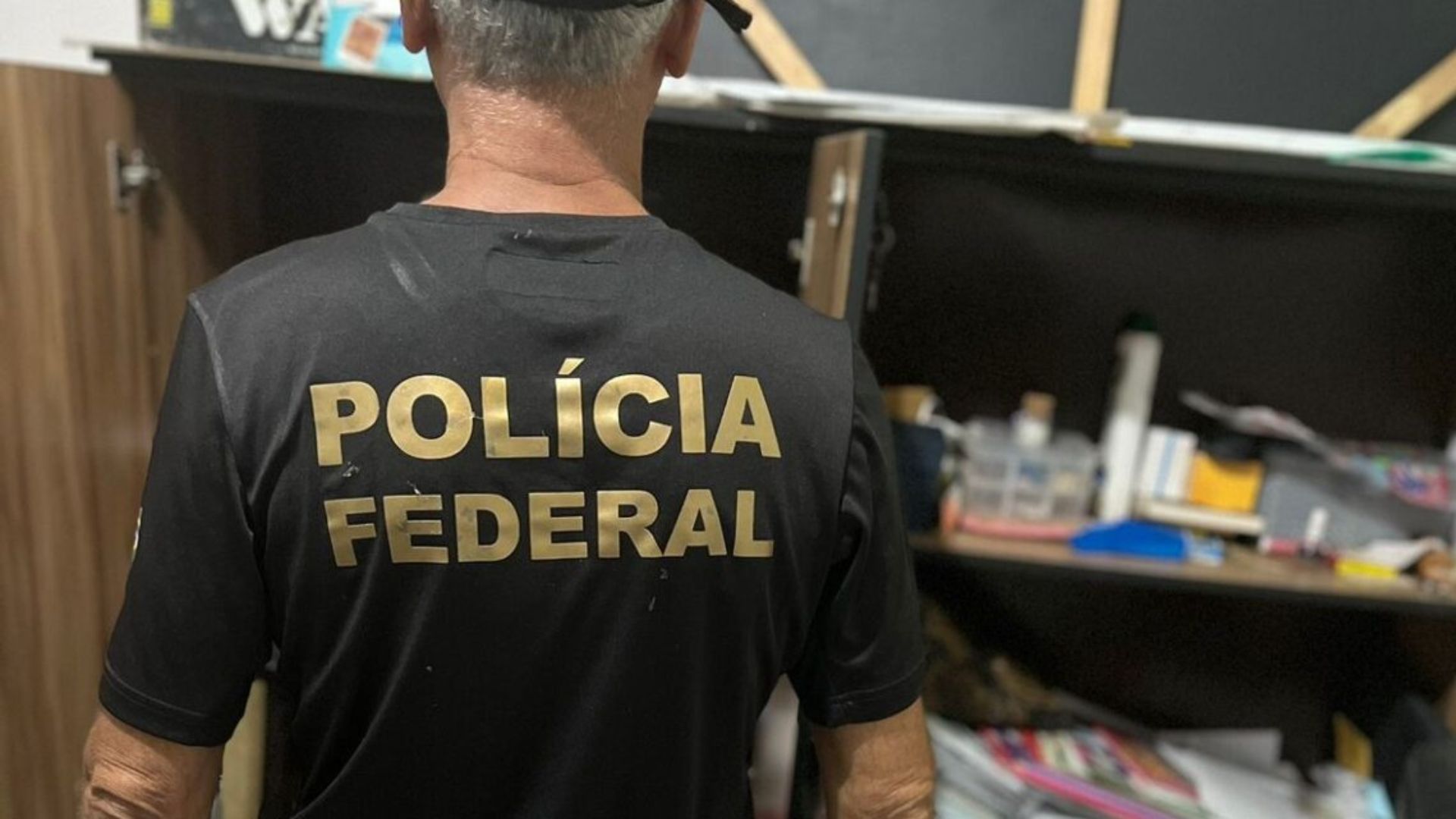 PF, em Pernambuco, desarticula organização que movimentou mais de R$ 70 MILHÕES com lavagem de dinheiro.