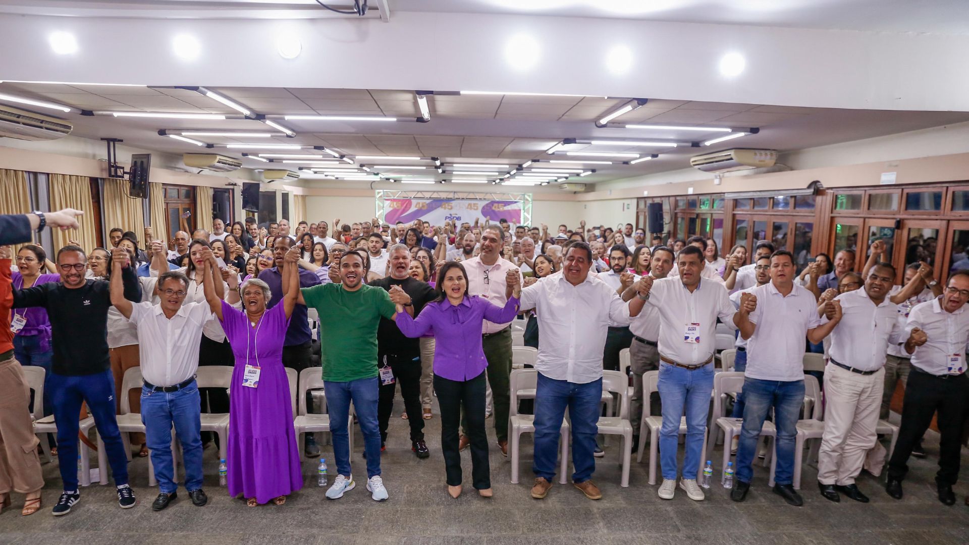 Prefeita de Igarassu, Elcione durante evento. Foto: Divulgação