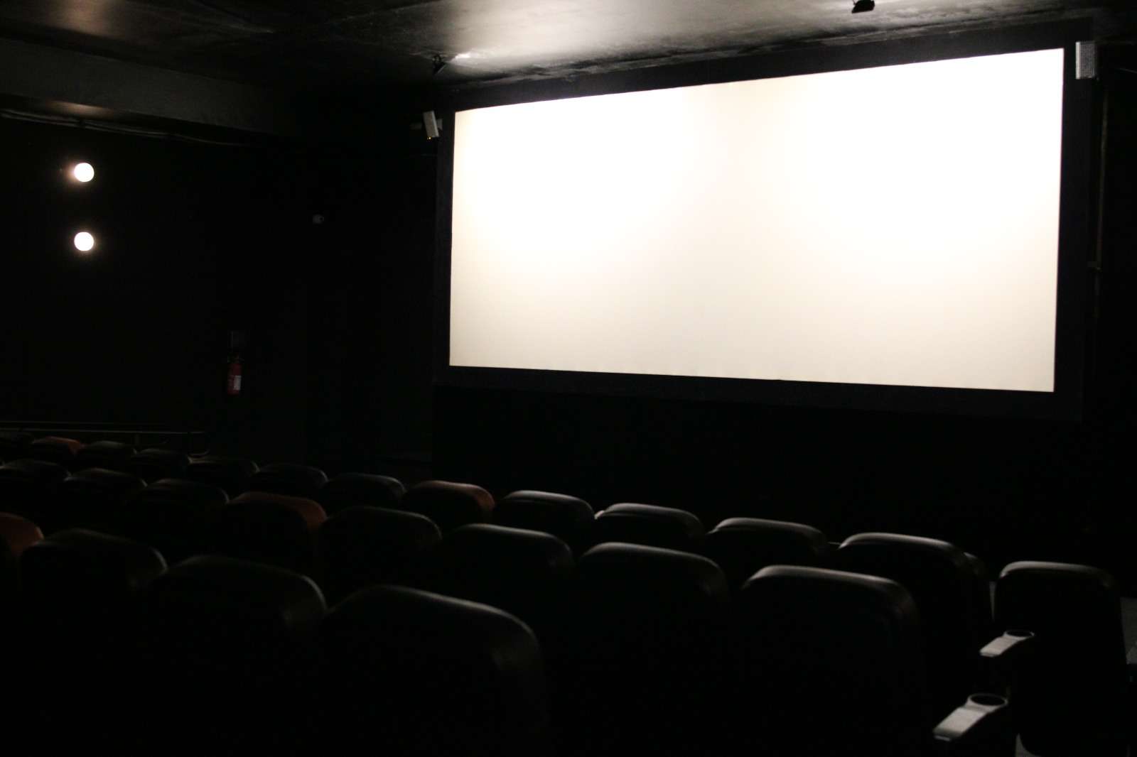 Sala de cinema. Foto: Rovena Rosa/Agência Brasil