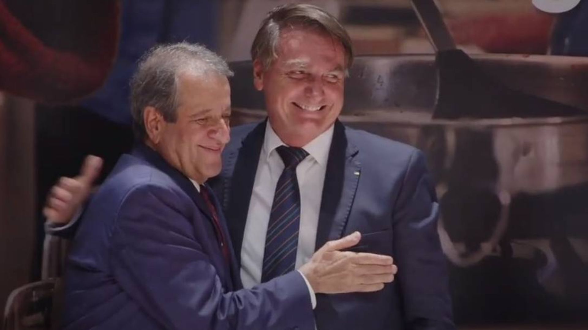 Valdemar Costa Neto garante Bolsonaro nas eleições de 2026.