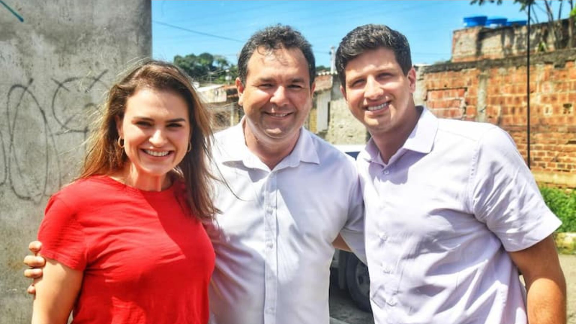 Marília Arraes, Junior Matuto e João Campos. Foto: Portal de Prefeitura