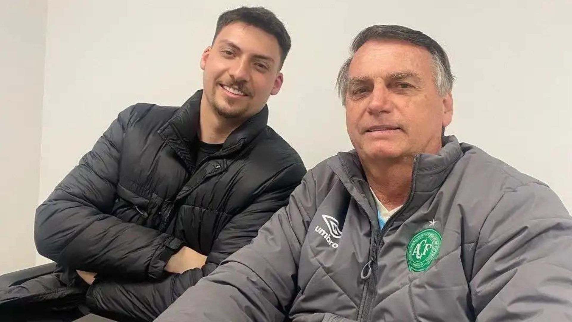 Jair Renan e Bolsonaro. Foto: Reprodução/Redes sociais 