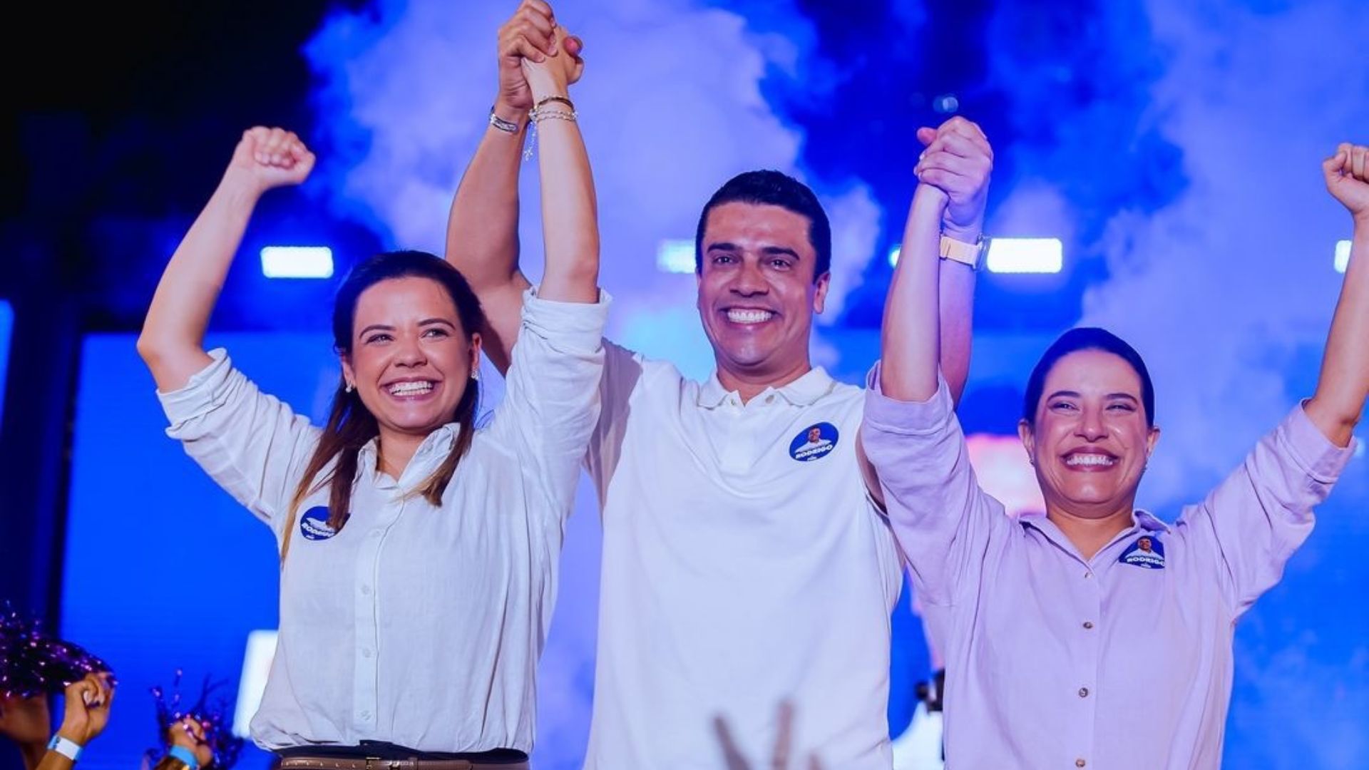 Rodrigo Pinheiro recebe governadora Raquel Lyra na oficialização de candidatura, em Caruaru.